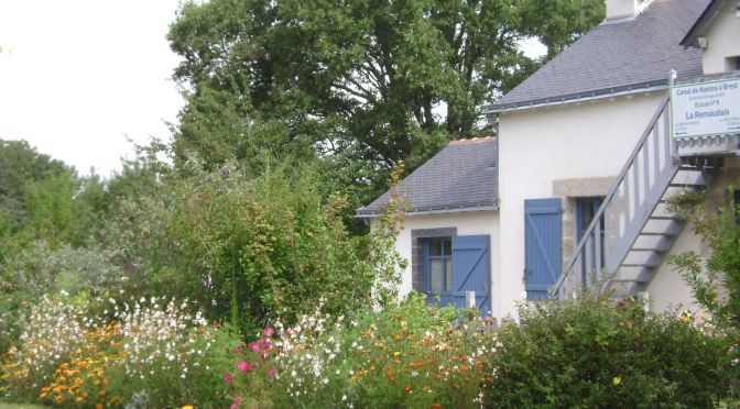 Brittany Canals, Cottage Gardens at the Locks – Part 1